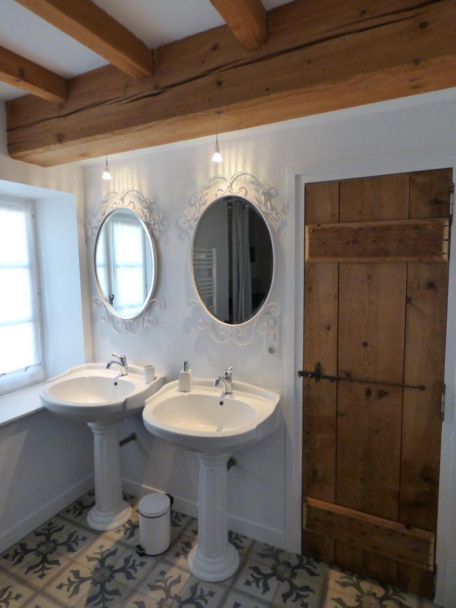 B&B La Cerisaie Francheleins Экстерьер фото