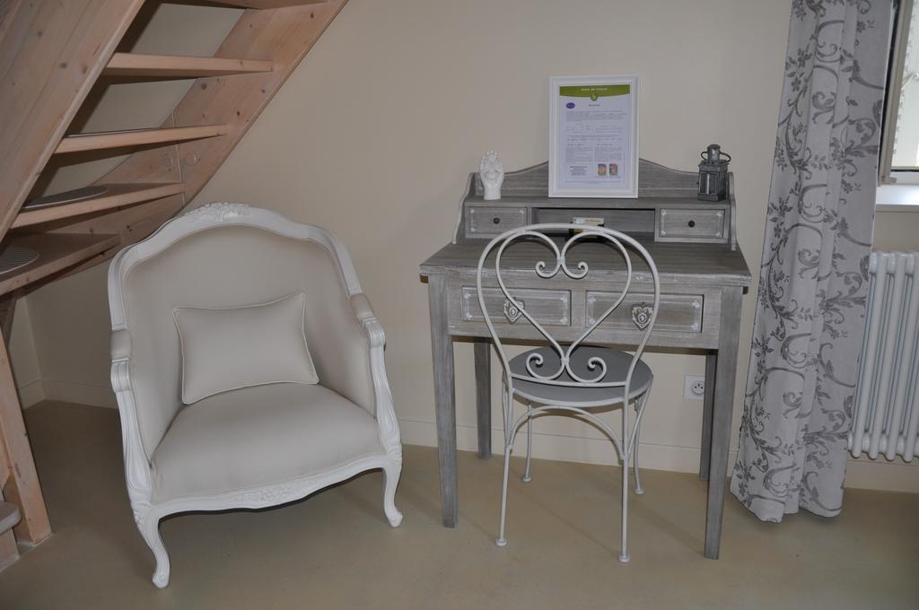 B&B La Cerisaie Francheleins Номер фото