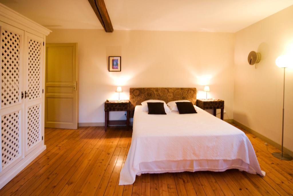 B&B La Cerisaie Francheleins Экстерьер фото